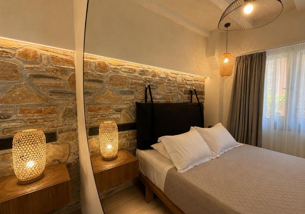 Agios Vlassios Hotel | TERPOU StoneHouse & Suites