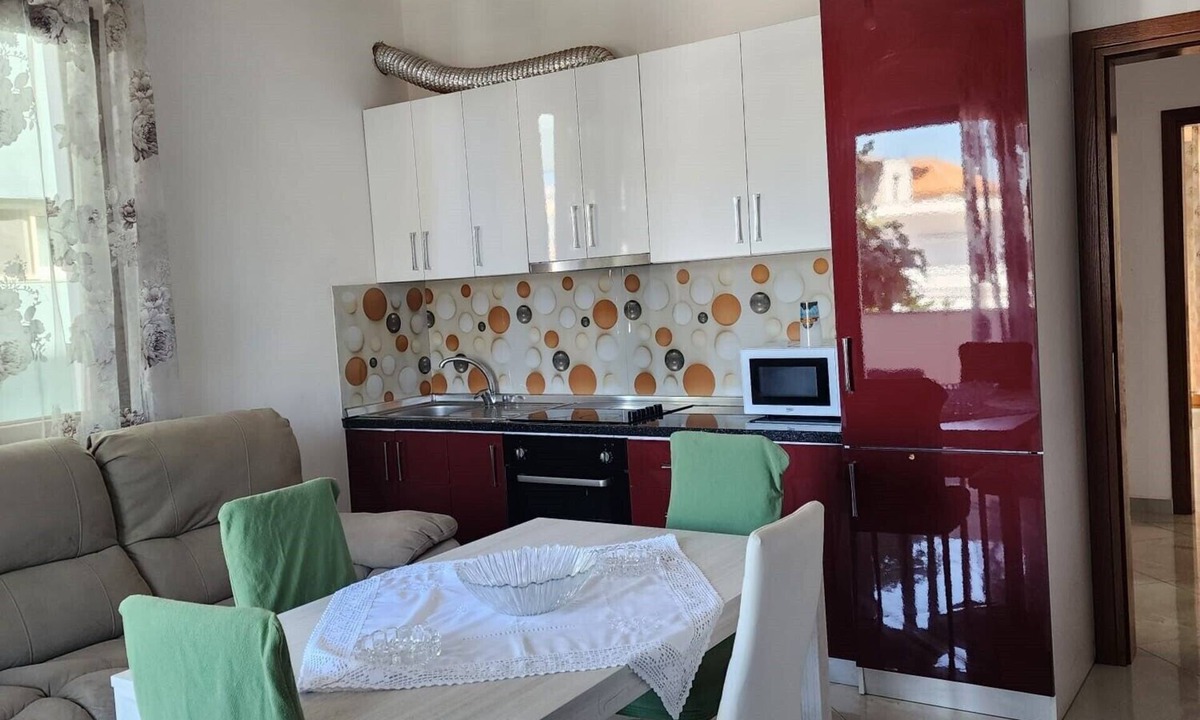 Durres Apartment | The apartment is located 450 meters from the beach in Durres,