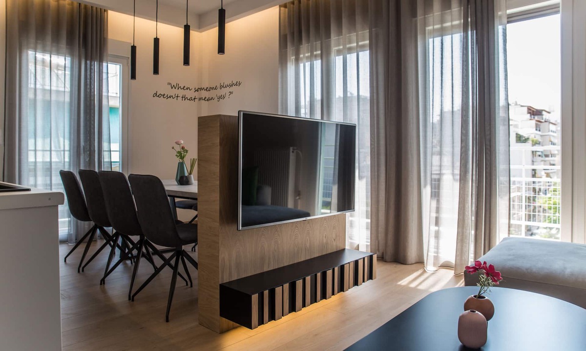 Petralona Apartment | The Athens Life