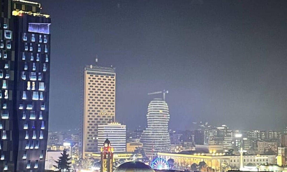 Tirana Apartment | The Golden Luxury Downtown (One)