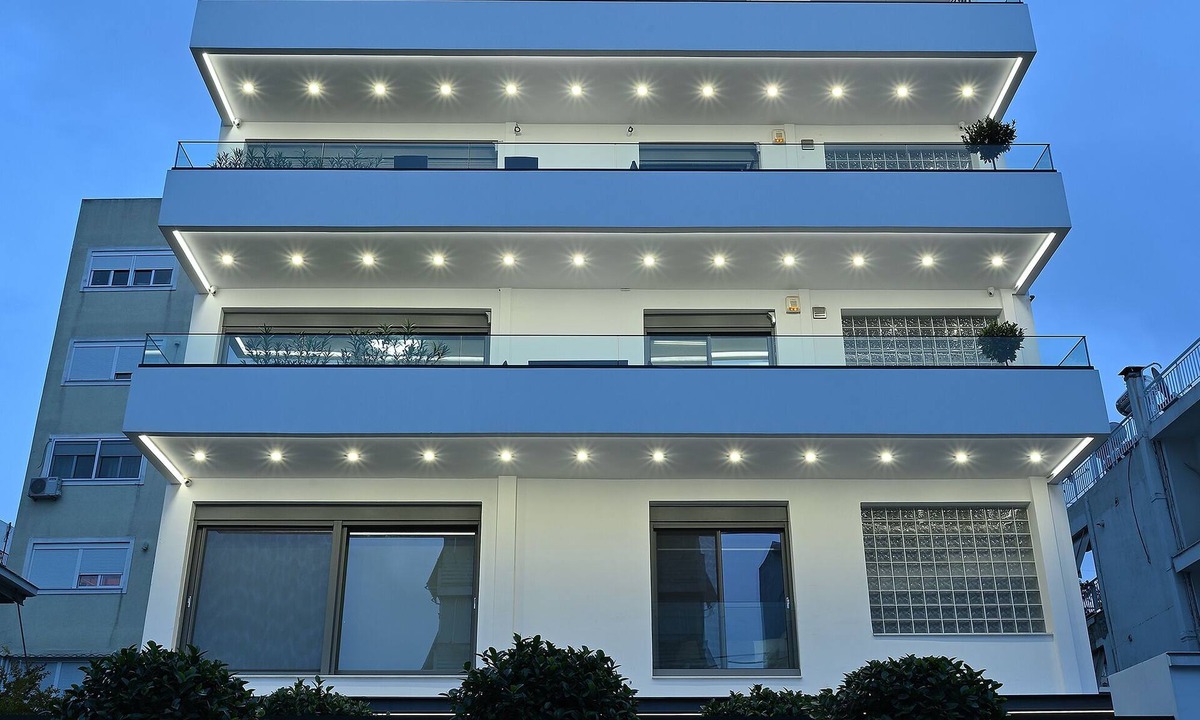 Palaio Faliro Apartment | The Lop Athens Holiday Luxury Suites