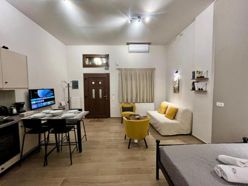 Volos City Centre Apartment | The M&S Residence