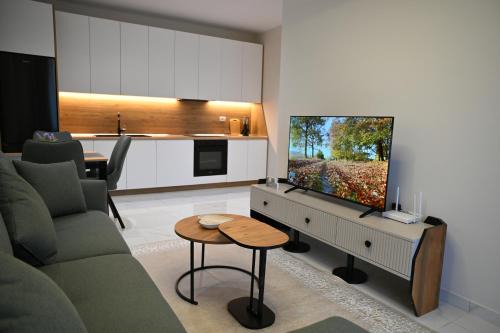 Kamez Apartment | The Minimalist Escape