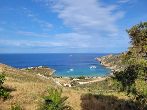 Serifos House | The Nest Combo, Sea View, 8' to Psili Ammos