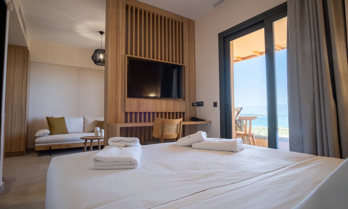 Hersonissos Centre Hotel | The Nest Resort