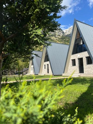 Shkoder County Villa | The Overlook