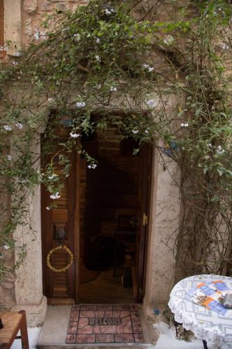 Pyrgi Hotel | The Pounti