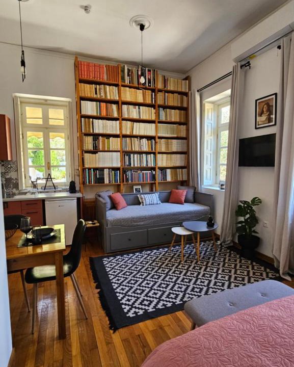 Leonidio Apartment | The Valkyries 2