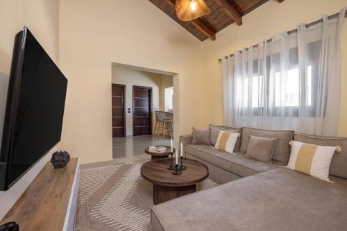 Afandou Apartment | TheraLiving - Boutique Apartment with Balcony