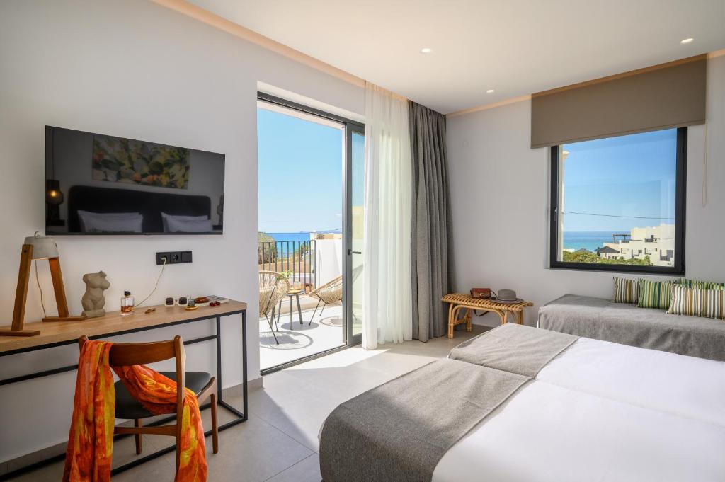 Gournai Apartment | Theros Hani Blue
