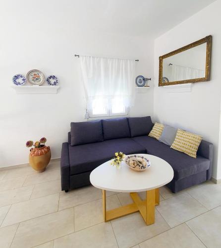 Diafani House | Theros House
