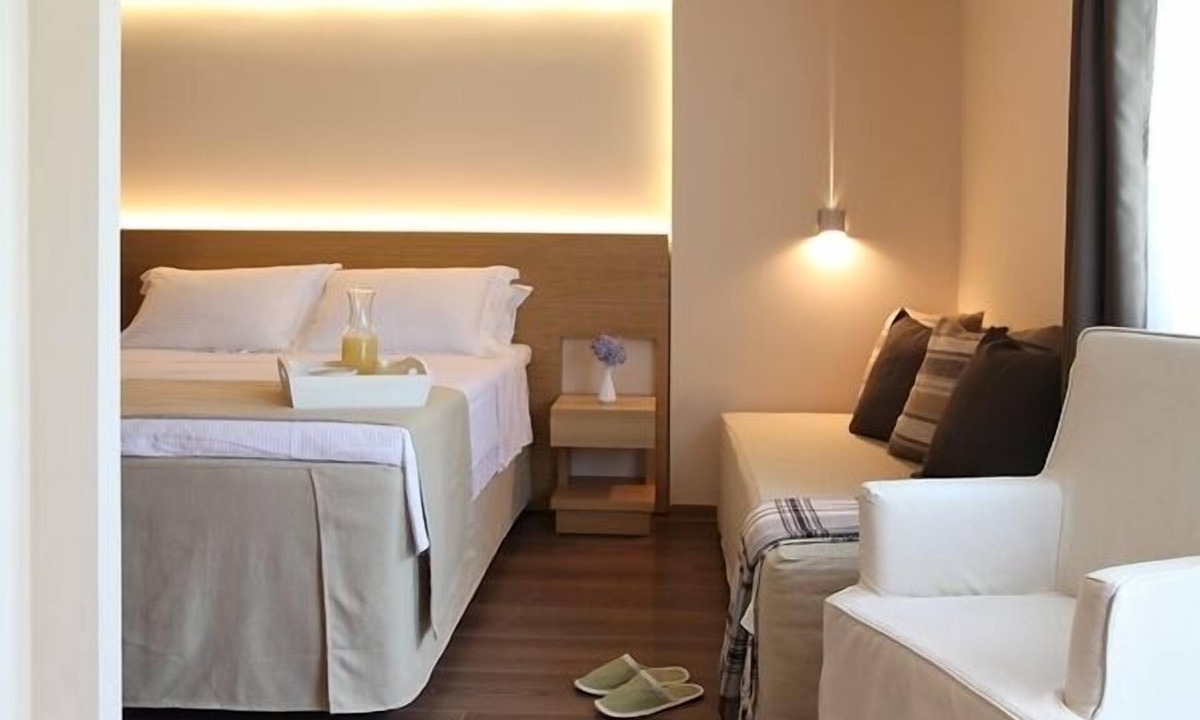 Agios Dimitrios Hotel | Theta Hotel