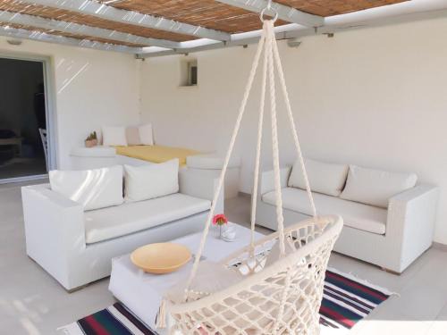 Katapola Apartment | Thomas Apartments in Katapola