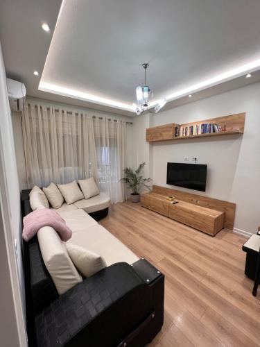 Kashar Apartment | Tirana modern one bedroom Apartment