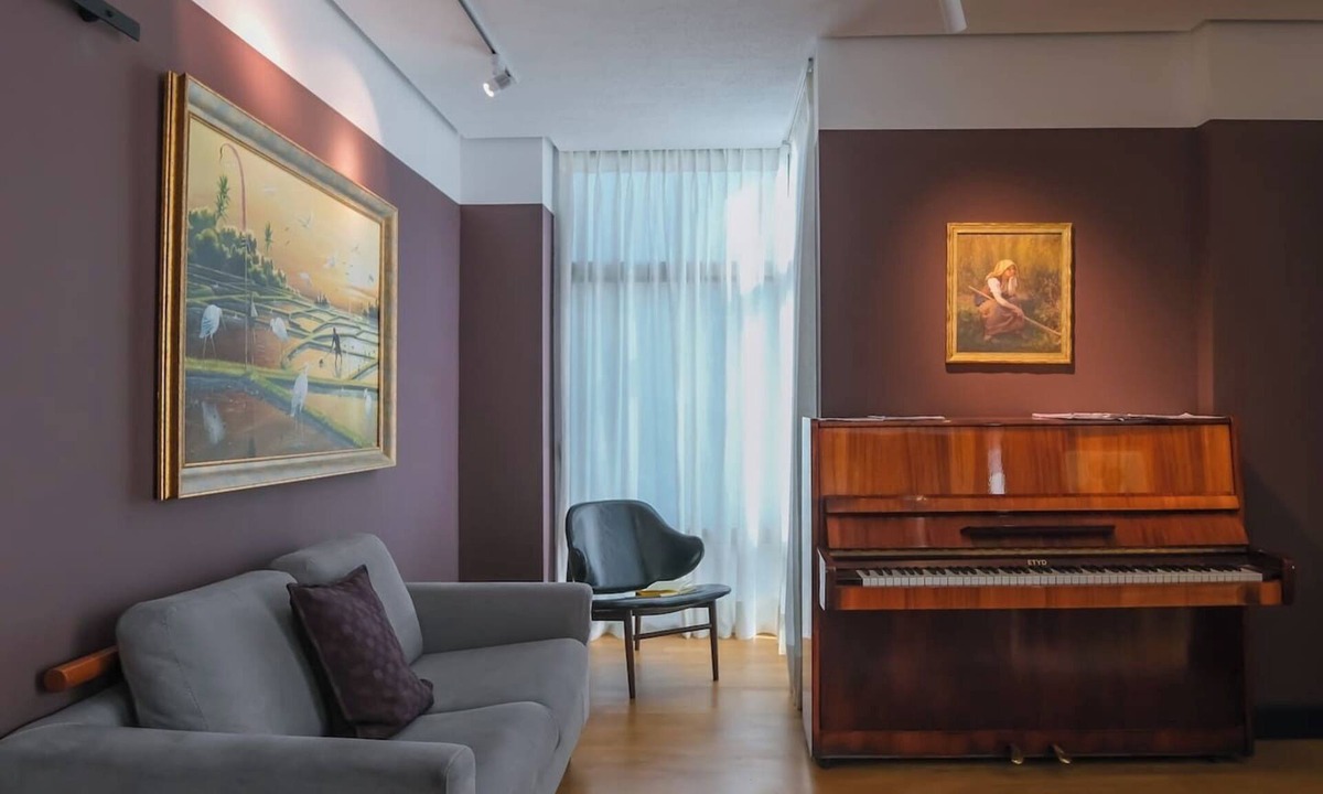 Tirana Apartment | Tirana Skyline | 5BR Near Air Albania Stadium by PikHost