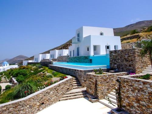 Parikia Apartment | TLuxuryvilla
