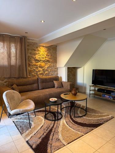 Kiparissia Apartment | To Petrino apartment
