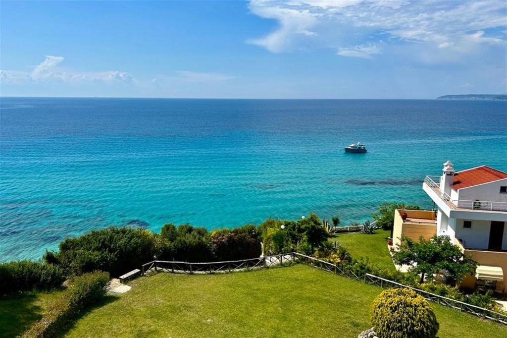 Kassandra Villa | Toula Beach Villa Fourka 3 bedrooms 8 guests