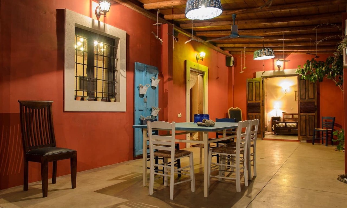 Kalamata Villa | Unique farm house near the sea