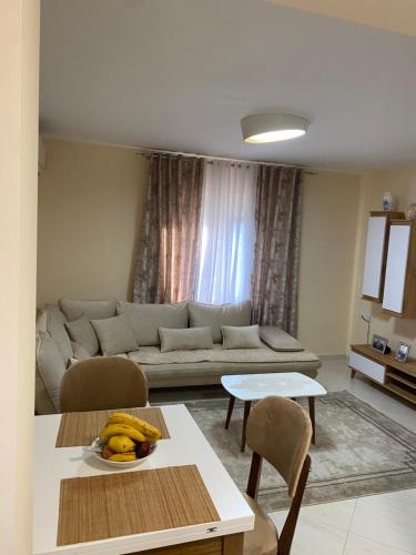 Lazarat Apartment | Vacation Home Ilia
