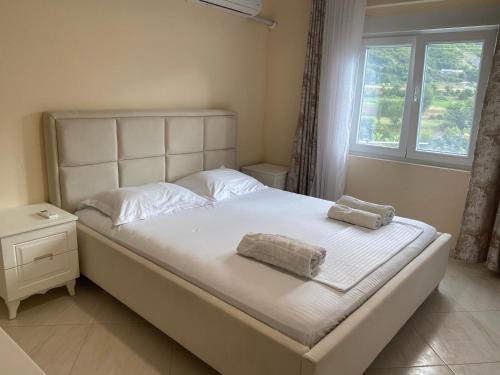 Lazarat Apartment | Vacation Home Kondi Ilia