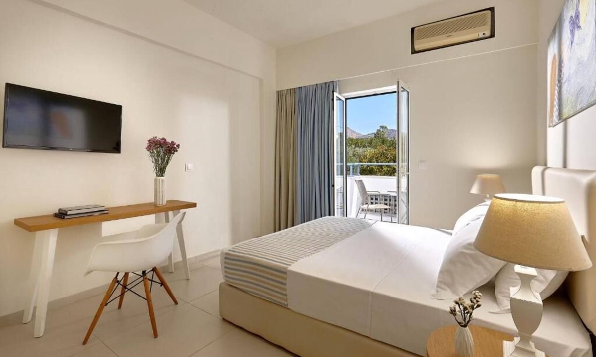 Agios Nikolaos Hotel | Vasia Ormos Hotel