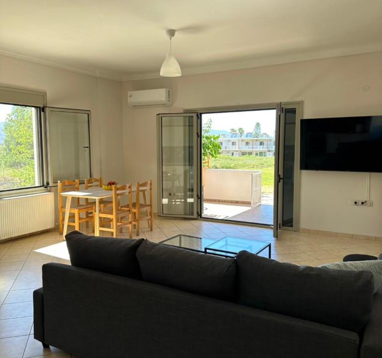 Tavronitis House | Vasilakis home
