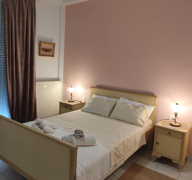 Agrinio Apartment | Vassiliki Ηome, Central 1st floor apartment in Agrinio