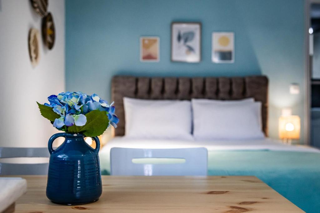 Stafylos Apartment | Venus Studio