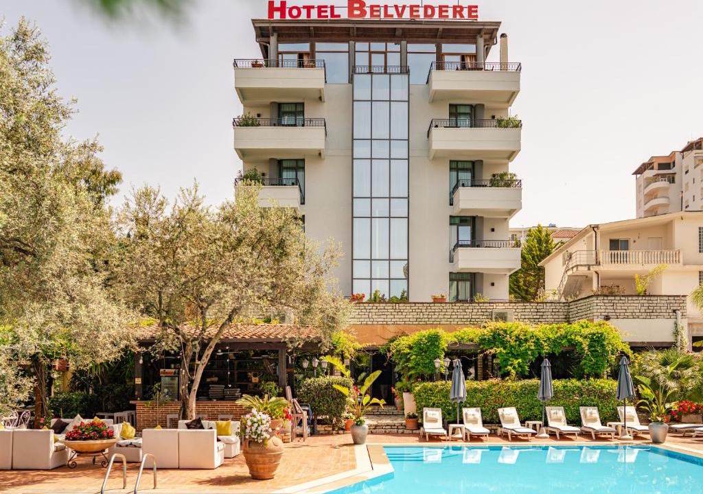 Shkembi i Kavajes Hotel | Vila Belvedere
