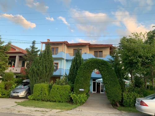 Pogradec Villa | Vila Deni