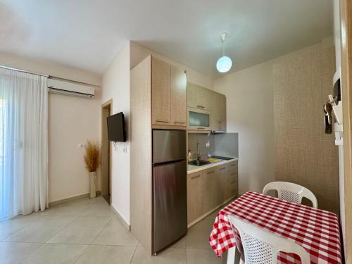 Qafe e Gjashtes Apartment | Vila Majola
