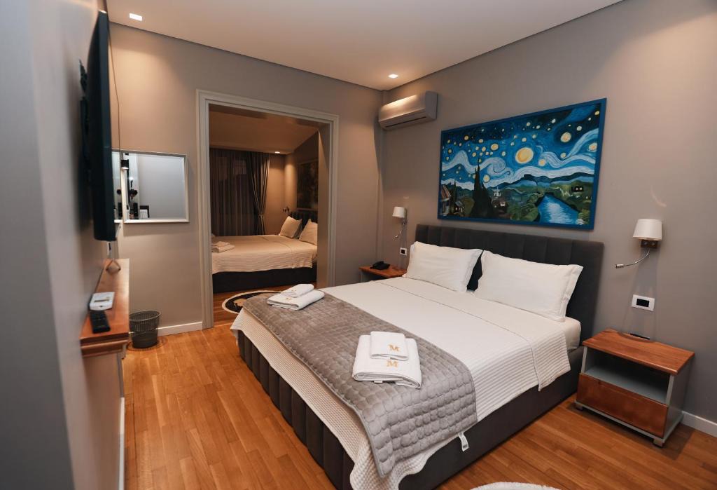 Korce Hotel | Vila Mariss