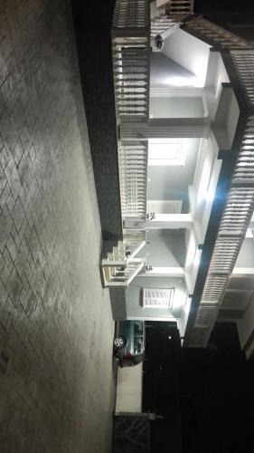 Kamez Villa | Vila Muhadri