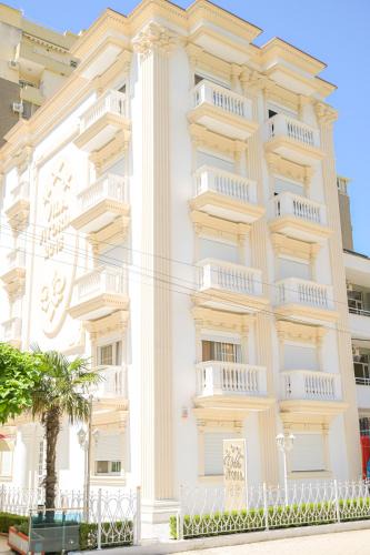 Shengjin Hotel | Vila Vitoria