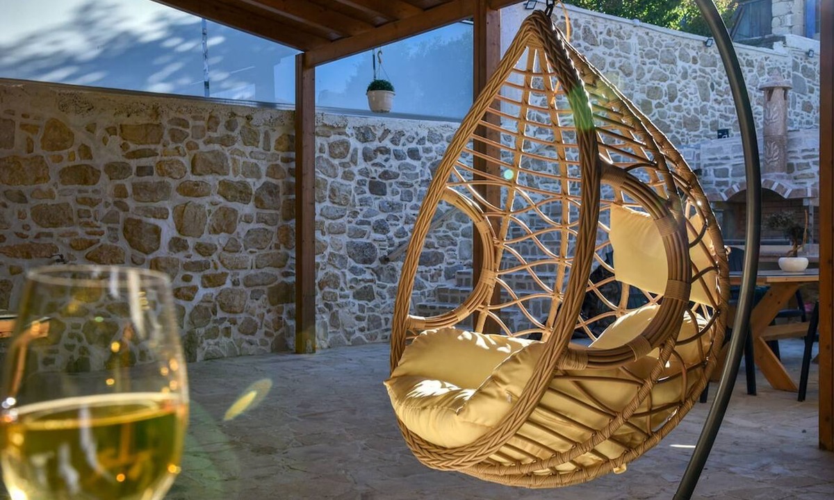 Vlachiana Villa | Villa 4 Season Poolside Paradise in Crete