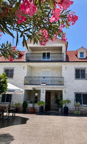 Shkoder House | Villa Agos