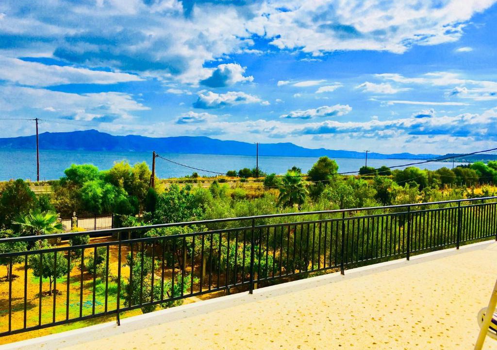 Molos-Agios Konstantinos Villa | Villa Amaltheia , Beachfront