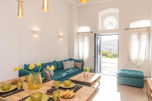 Exomvourgo Apartment | Villa Anemona Tinos