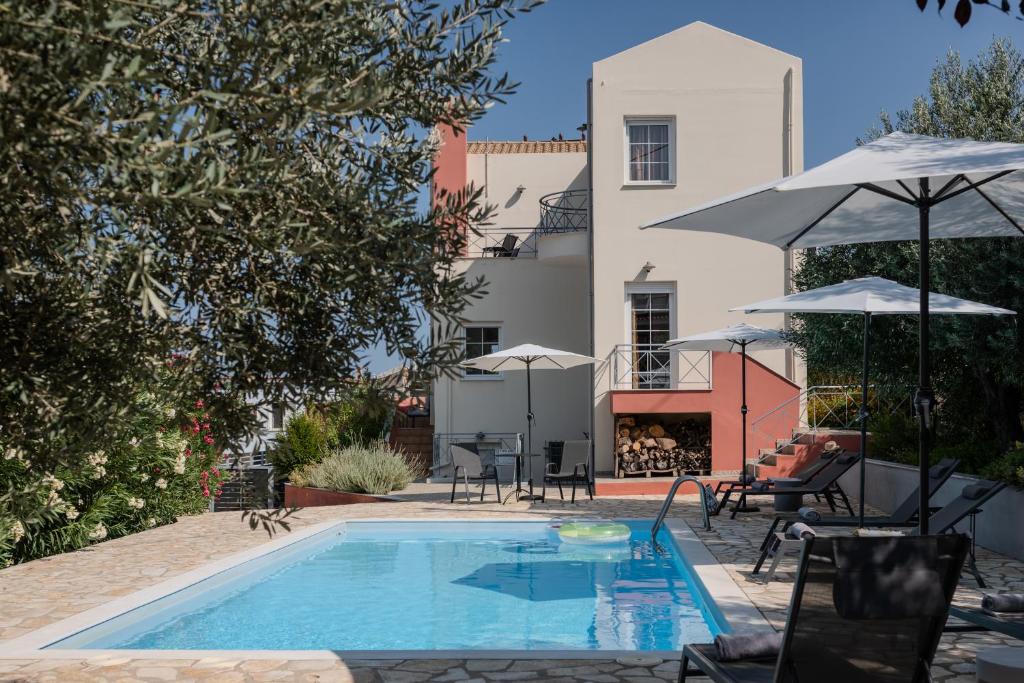 Kefalari Villa | Villa Artia - Subtle elegance in a seaside village
