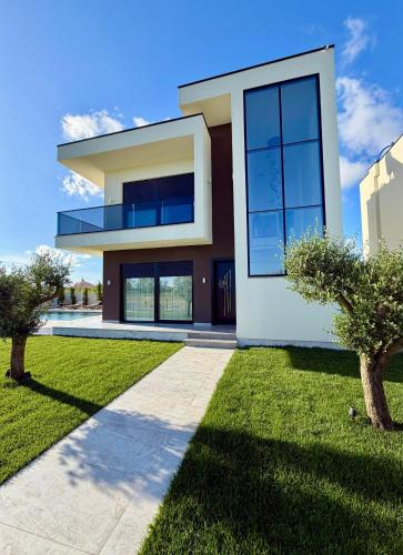 Ishem Villa | Villa Azur