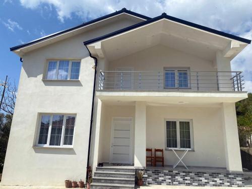 Nikel House | Villa Brama