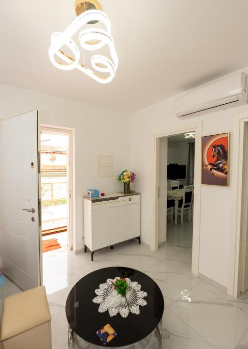 Orikum Villa | Villa Buganville