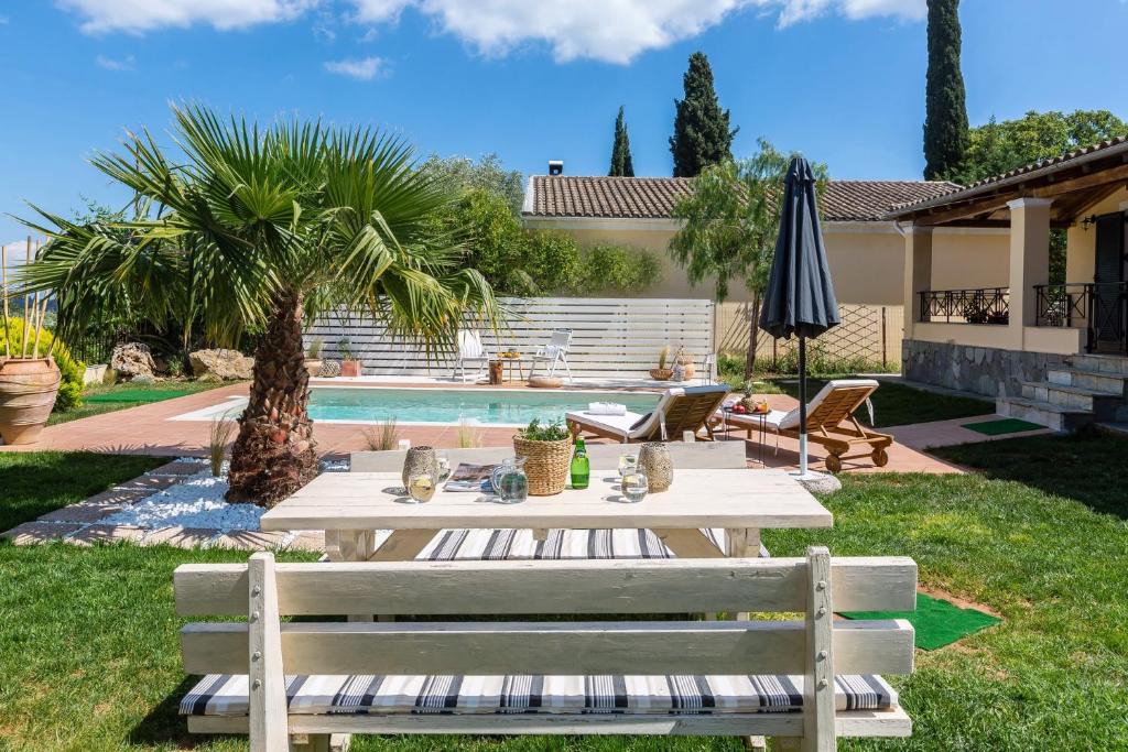 Vassilatika Villa | Villa Caramel