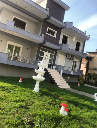 Shkoder Villa | Villa Castle View