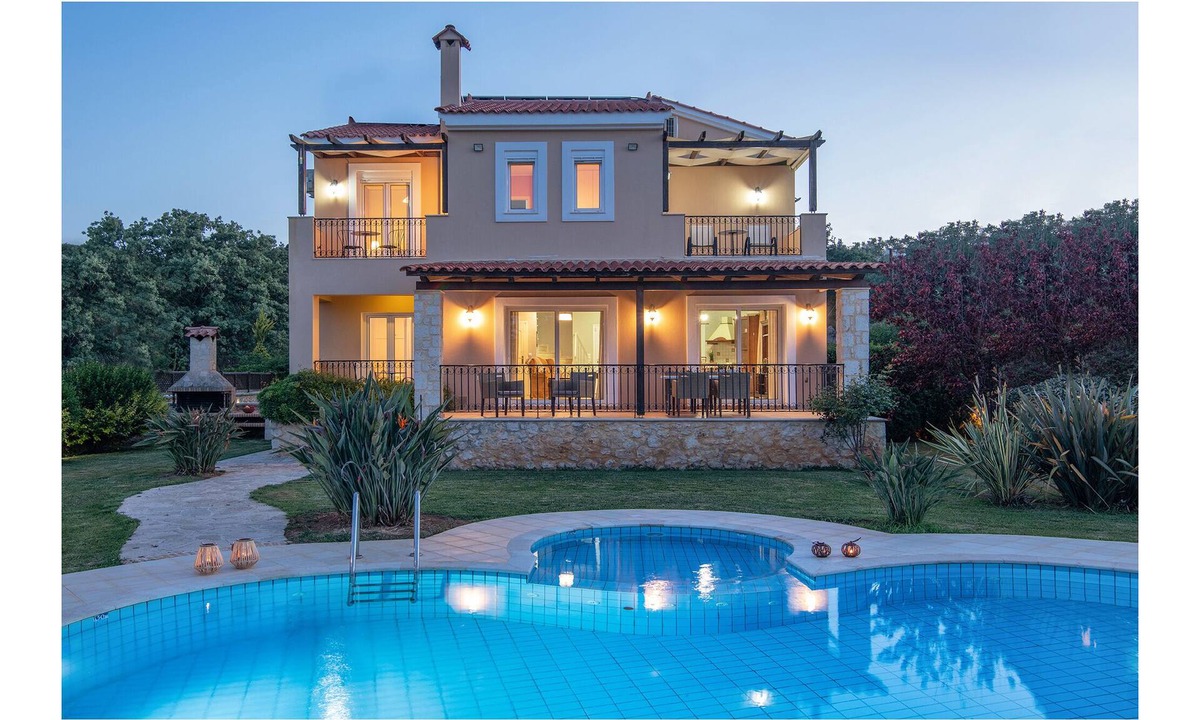 Gerani Villa | Villa CHLOE - Gerani Villas With private swimming pool