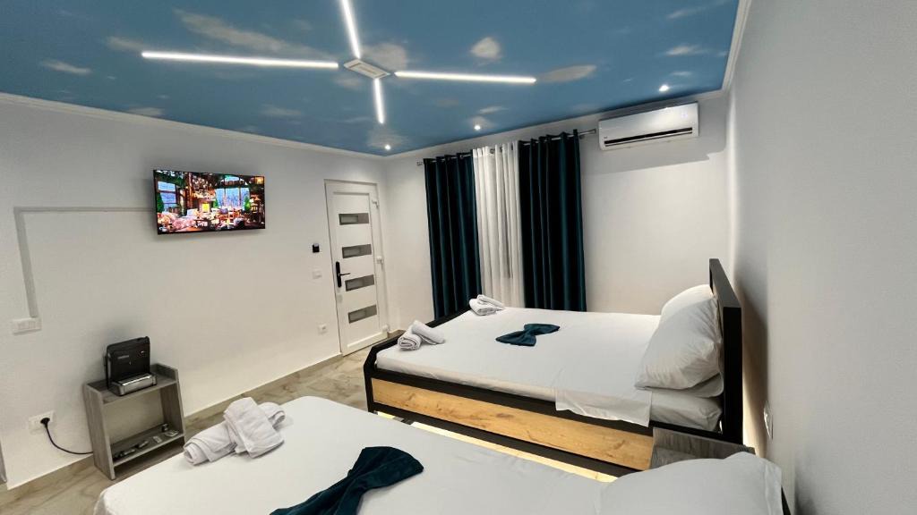 Koman Hotel | Villa Davids