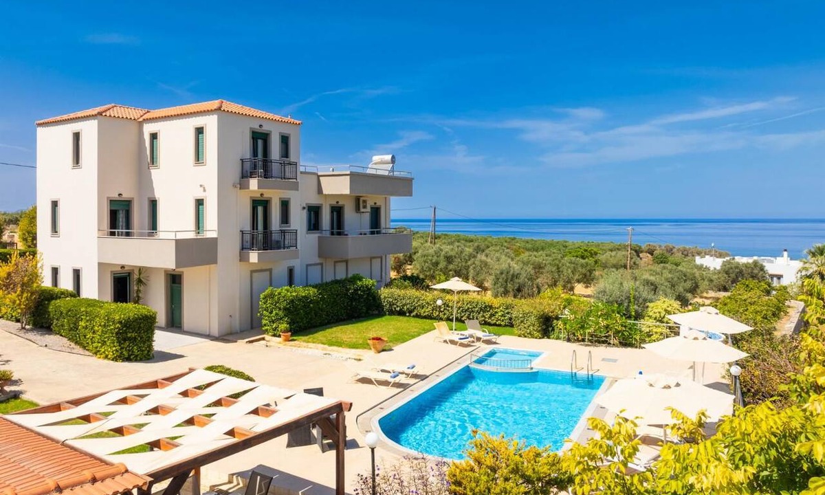 Adelianos Kampos Villa | Villa Diamantis - Six Bedroom Villa, Sleeps 12
