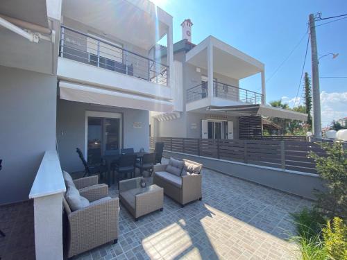 Nikita Villa | Villa Emerald Luxury Living