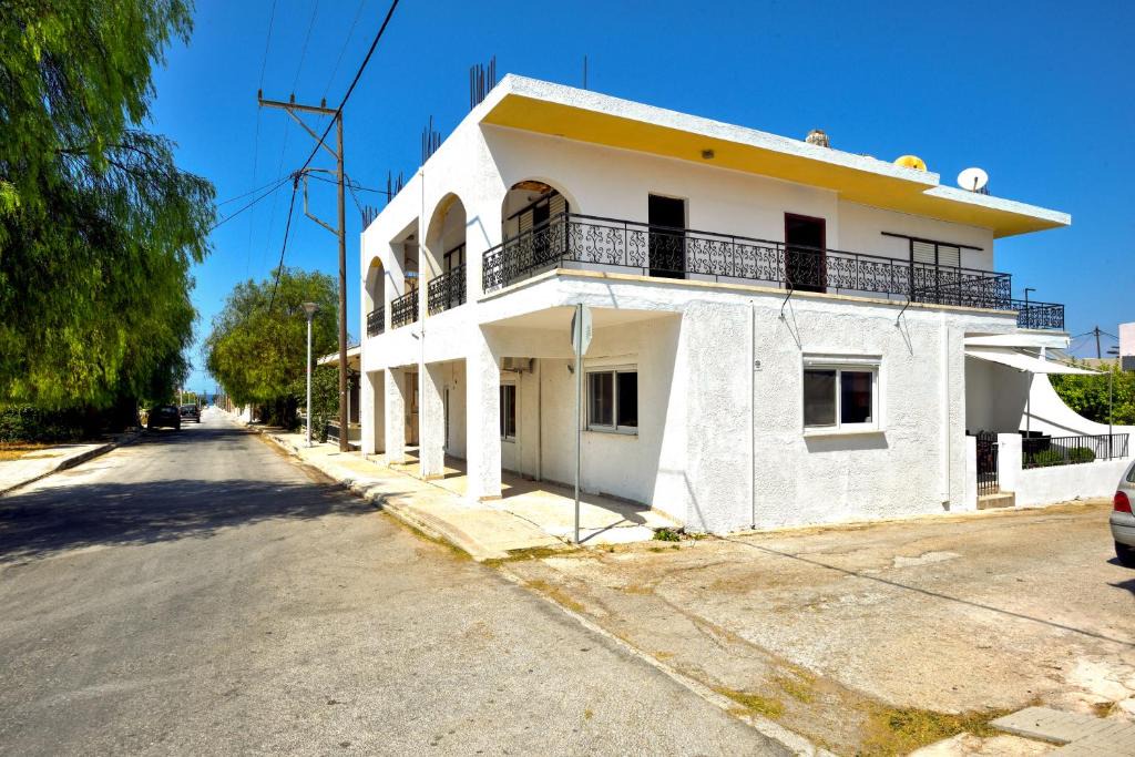 Soroni Apartment | Villa Eva